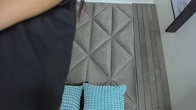 AbbyWathson online show from September 12, 7:43 pm