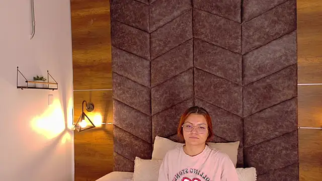 AbbyWathson online show from September 15, 7:32 pm