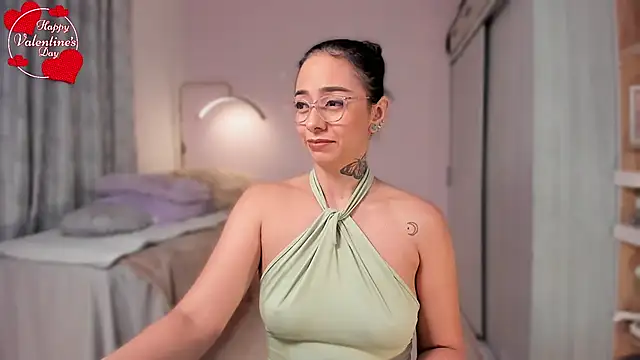 Aleja24Evans online show from February 14, 1:40 am