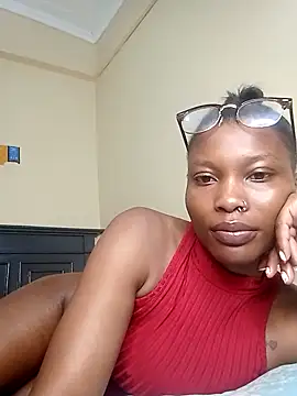 Pinky shyee online show from October 13, 10:40 am