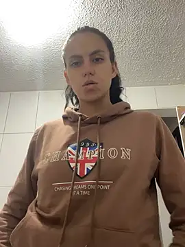 karolainvalentina online show from February 6, 11:19 pm