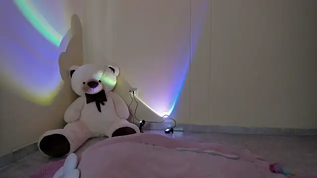 Snapshot of _maiahairy_ chatting on October 17, 1:14 pm maiahairy online show from October 17, 1:14 pm