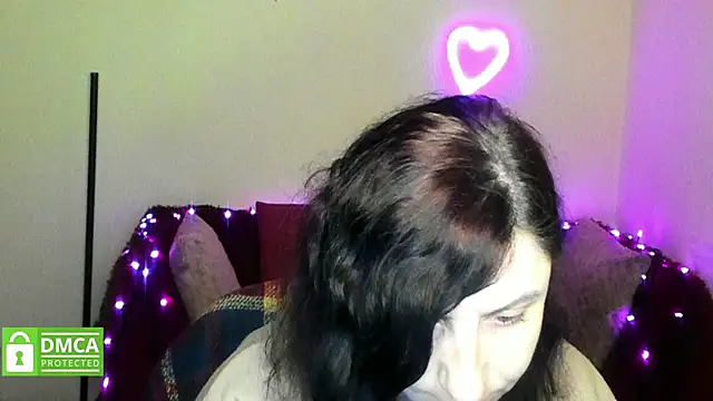 Muse kitty jenia online show from January 5, 6:33 pm