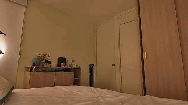 juanasnz99 online show from April 11, 3:56 am