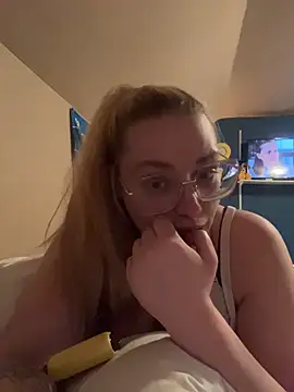 Lalalynn online show from May 5, 12:57 am