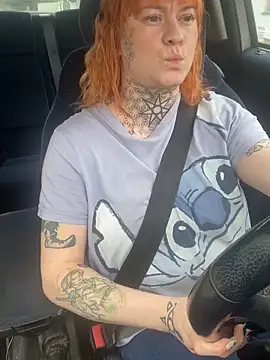 poussichienne online show from March 10, 12:20 pm