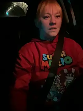 poussichienne online show from April 15, 2:34 am