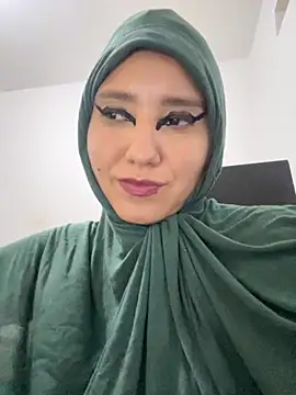 hannahayat online show from November 1, 11:09 pm