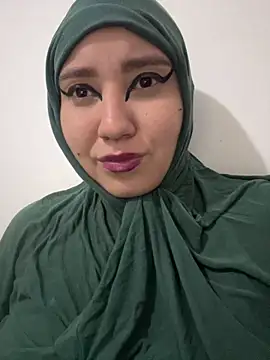 hannahayat online show from December 14, 2:23 pm