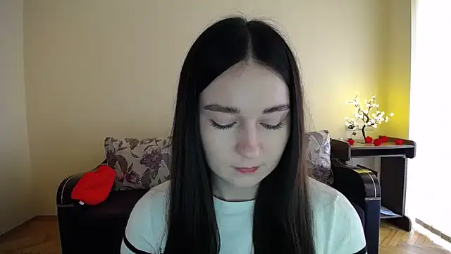 Pretty shy online show from March 16, 9:02 am