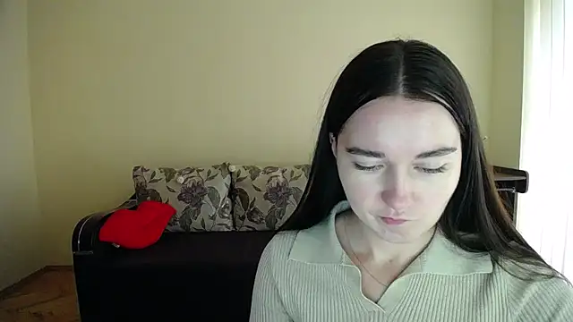 Pretty shy online show from October 3, 9:25 am