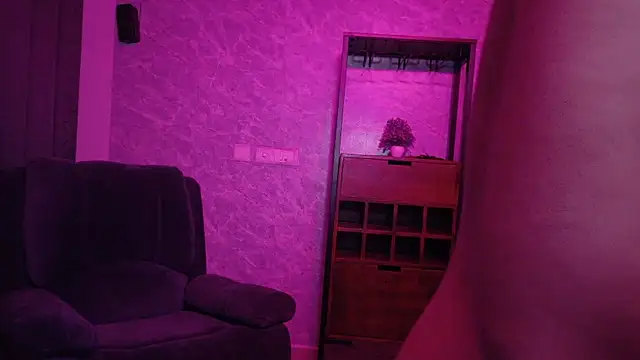 MidnightFlame online show from October 2, 8:03 pm