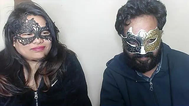 Cutehornycouples online show from January 11, 6:13 pm