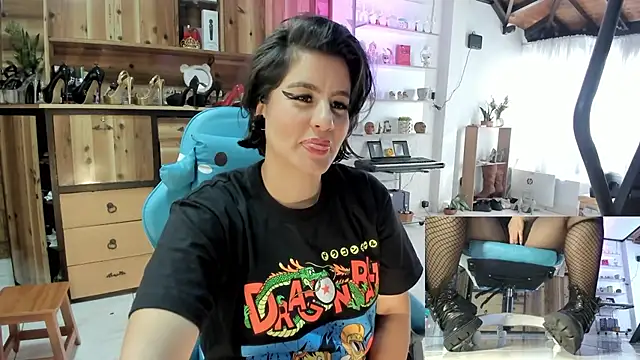 Cristina Vanegas631 online show from October 10, 9:31 pm