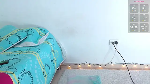 Emelyross  online show from March 9, 6:55 pm