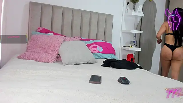 Queen Antonella Oficial online show from March 20, 9:30 pm