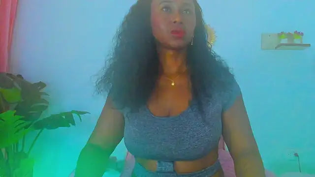 alexajhonson1012 online show from February 2, 6:29 pm