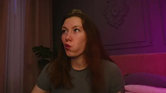 Liv Fay online show from November 6, 2:01 pm