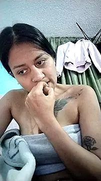 Tiphanydirty3 online show from October 25, 11:11 pm