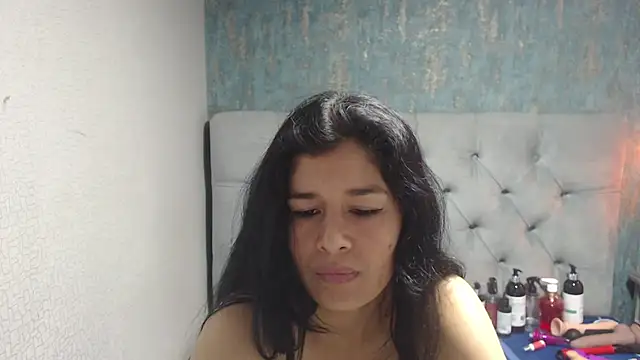 ginasailor online show from May 20, 6:10 am