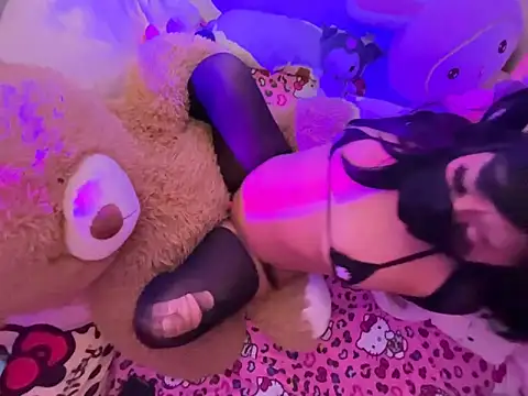 Onlypawzz online show from February 22, 8:26 am