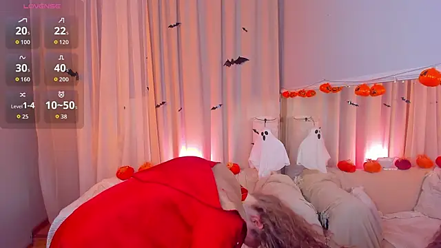 Snapshot of _Rose_Charming_ chatting on October 21, 5:50 pm  Rose Charming  online show from October 21, 5:50 pm