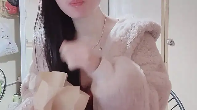 LinhChi 9x online show from November 20, 2:45 am