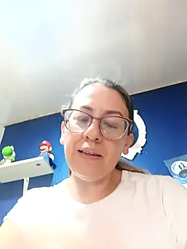 miss hanna07 online show from March 26, 10:00 pm