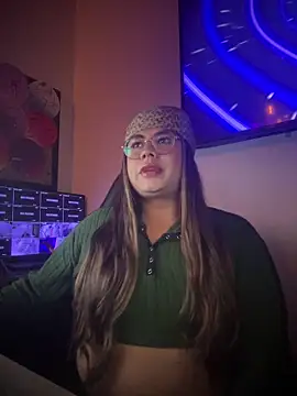 Tom Silver   online show from March 31, 8:36 am