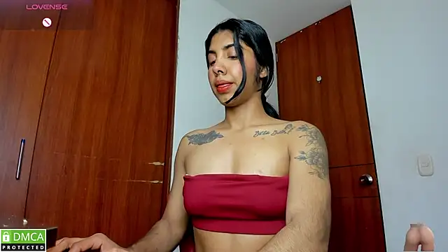 jasmine bunny  online show from April 5, 10:20 pm