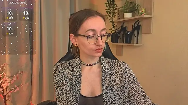 ShiroHeby online show from April 13, 4:19 pm