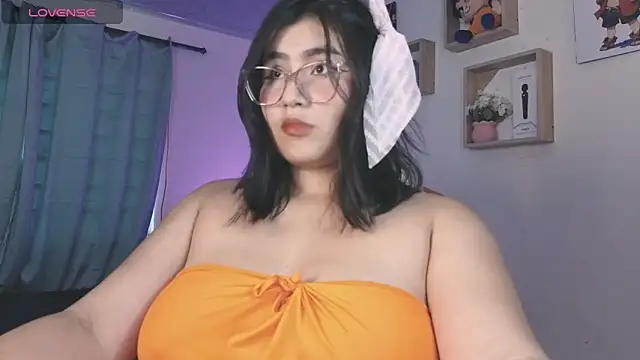 juli juliana online show from December 20, 9:19 pm