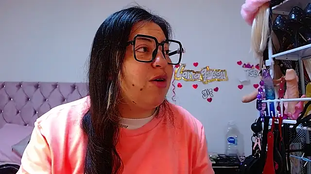 lanaqueen699 online show from March 31, 12:27 pm