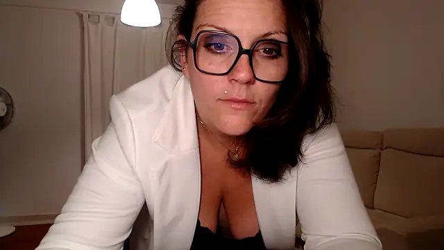 Snapshot of vagina02cam chatting on October 27, 11:10 pm vagina02cam online show from October 27, 11:10 pm