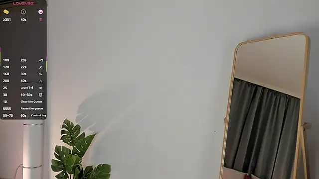 Snapshot of Ketty_Belly chatting on October 14, 7:11 am Ketty Belly online show from October 14, 7:11 am