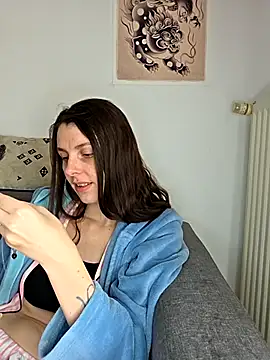 chachalette444 online show from February 15, 1:32 pm