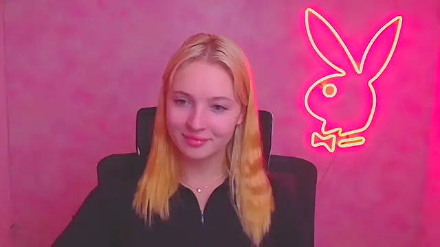 Milka kiss  online show from September 29, 11:48 am