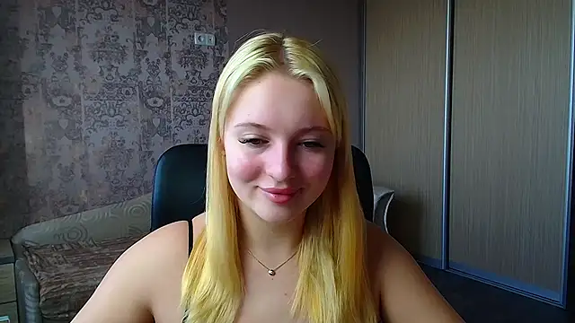 Milka kiss  online show from March 14, 12:50 pm