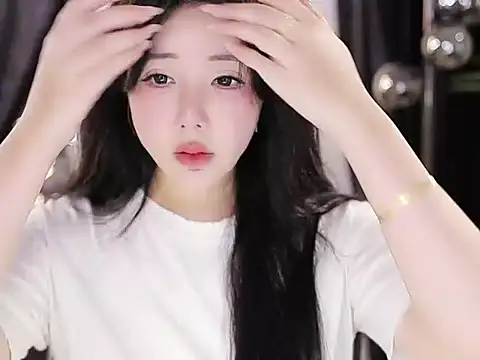 Qiaoqiao  online show from October 2, 6:29 am