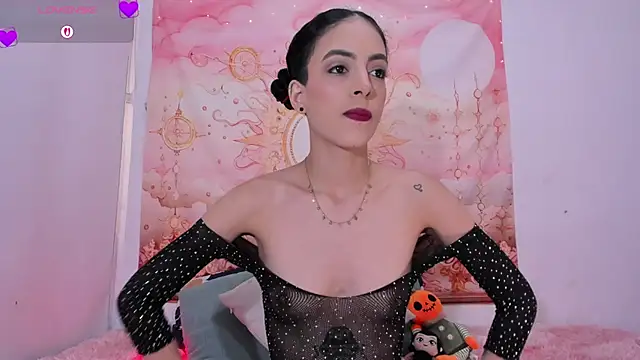 LilitRobins online show from November 6, 9:32 pm