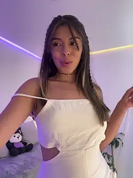 AmmyCollinsW online show from May 16, 9:03 pm