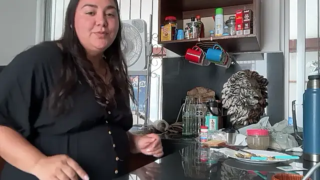 pili placer online show from April 11, 4:10 pm