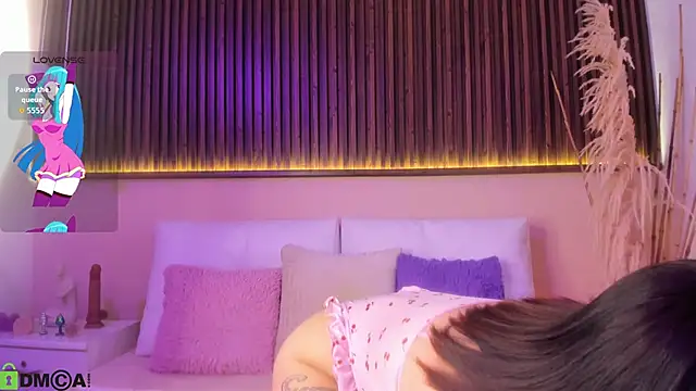 Liz grey  online show from March 25, 11:29 pm