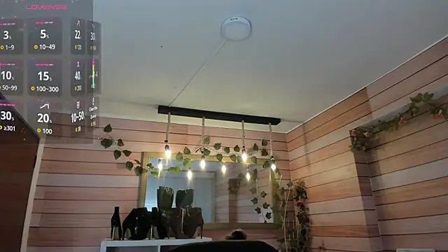 Victoria collins 1 online show from February 16, 11:43 am