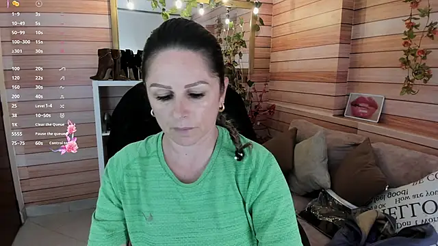 Victoria collins 1 online show from March 23, 11:27 am