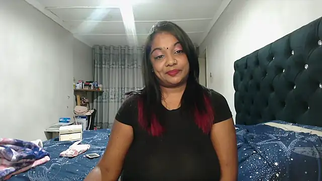 Indianmayaxoxo online show from October 4, 3:05 pm