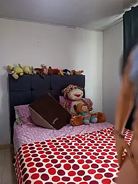 renata hot1 online show from September 15, 3:20 pm