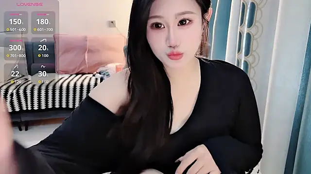 Snapshot of QQ-tutu chatting on October 24, 1:45 am QQ-tutu online show from October 24, 1:45 am