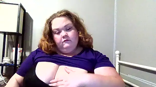 Snapshot of _GodessIsabella_97 chatting on October 6, 11:05 am  GodessIsabella 97 online show from October 6, 11:05 am