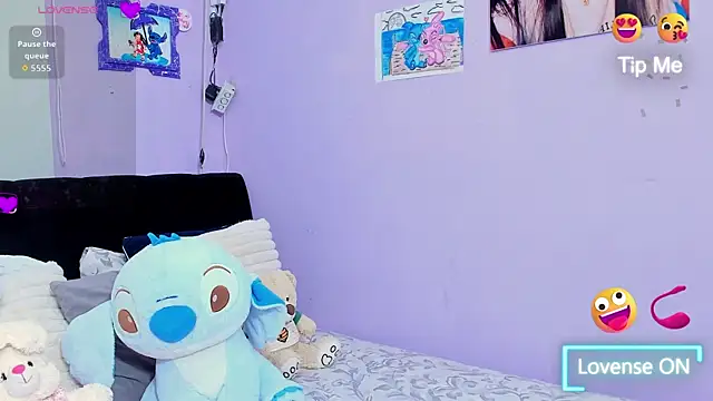 sara mendez2 online show from November 15, 11:28 pm